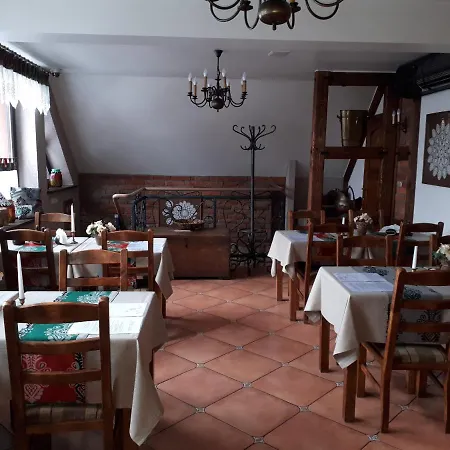 Melaxa Nocleg ze śniadaniem 4*